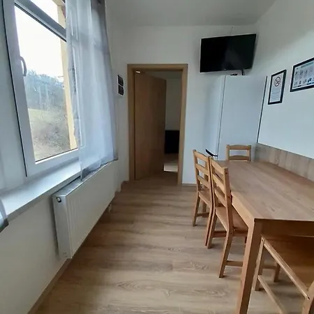 Monteurwohnungen In *